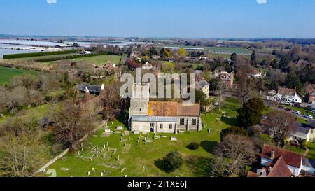 Luftaufnahme der St Andrews Church, Wickhambreaux, Kent Stockfoto