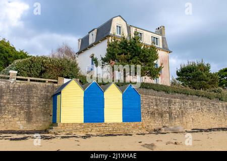 Ile-aux-Moines, Frankreich, Strandhütten Stockfoto