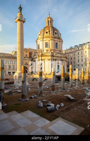 Blick auf das Forum Romanum in Rom, Italien Stockfoto