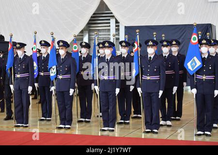 Ciampino, Italien. 28. März 2022. Ciampino International Airport (Rom), 28. März 2022 die italienische Luftwaffe feiert den 99.. Jahrestag der Gründung im 31.. Flügel von Ciampino. Auf dem Foto: Ein Moment der Zeremonie die italienische Luftwaffe feiert ihr Gründungsjubiläum 99. im 31.-Flügel von Ciampino. Auf dem Foto: Ein Moment der Zeremonie Kredit: Unabhängige Fotoagentur/Alamy Live News Stockfoto