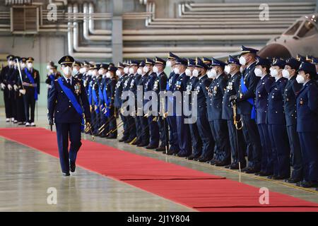 Ciampino, Italien. 28. März 2022. Ciampino International Airport (Rom), 28. März 2022 die italienische Luftwaffe feiert den 99.. Jahrestag der Gründung im 31.. Flügel von Ciampino. Auf dem Foto: Ein Moment der Zeremonie die italienische Luftwaffe feiert ihr Gründungsjubiläum 99. im 31.-Flügel von Ciampino. Auf dem Foto: Ein Moment der Zeremonie Kredit: Unabhängige Fotoagentur/Alamy Live News Stockfoto