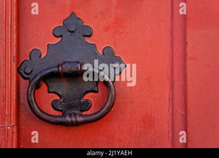Altes barockes Türdetail, Ouro Preto, Minas Gerais, Brasilien Stockfoto