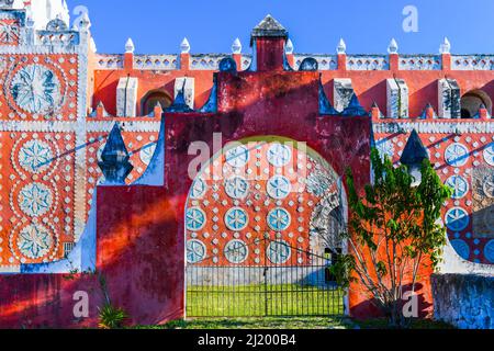 Iglesia de Santo Domingo, Uayma, Yucatan, Mexiko Stockfoto