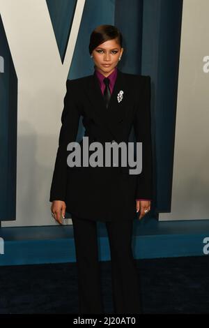 Beverly Hills, USA. 27. März 2022. Zendaya nimmt an der Vanity Fair Oscar Party 2022 im Wallis Annenberg Center for the Performing Arts am 27. März 2022 in Beverly Hills, Kalifornien, Teil. Foto: Casey Flanigan/imageSPACE Credit: Imagespace/Alamy Live News Stockfoto