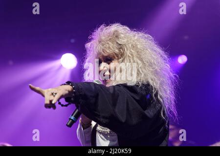 Paris, Frankreich. 26. März 2022. Sloane führt die Tour 80s im Dome de Paris - Palais des Sports am 26. März 2022 in Paris, Frankreich, durch. Stockfoto