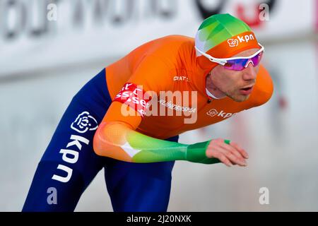 Ted-Jan Bloemen bei den Essent European Speed Skating Championships 2012 in Budapest beim Eislaufen für die Niederlande Stockfoto