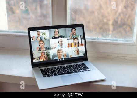 Videokonferenzen Anruf Winkt Hallo Mit Der Hand Stockfoto