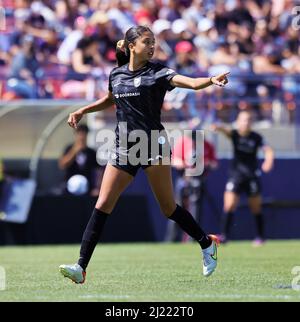 Angel City Defender Madison Hammond (99) leitet die Verteidigung während eines NWSL-Spiels zwischen der OL Reign und dem Angel City FC am Samstag, dem 26. März 202 Stockfoto