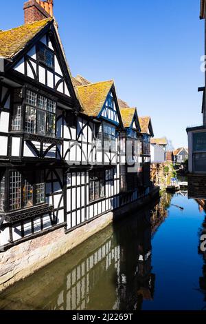 Tudor, Old Weavers House, Restaurant am Fluss Stour, Canterbury, Kent, England Stockfoto