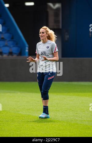 Kheira Hamraoui aus Paris Saint Germain während des Trainings der Pariser Saint-Germain-Frauenmannschaft am 29. März 2022 im Stadion Parc des Princes in Paris, Frankreich - Foto Melie Laurent / A2M Sport Consulting / DPPI Stockfoto