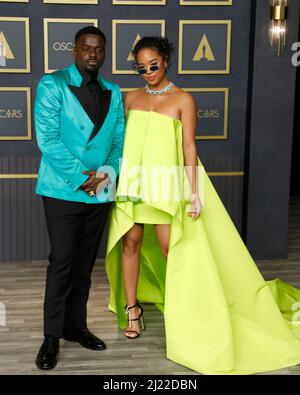 Los Angeles, USA. 27. März 2022. Daniel Kaluuya, H.E.R. bei den Academy Awards 94. im Dolby Theater am 27. März 2022 in Los Angeles, CA (Foto von Katrina Jordan/Sipa USA) Quelle: SIPA USA/Alamy Live News Stockfoto