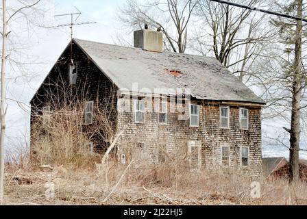 Altes Verlassene Haus Verspottet? Stockfoto