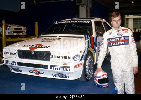 Markku Alen (FIN) und Lancia Delta S4 Martini Racing Stockfoto