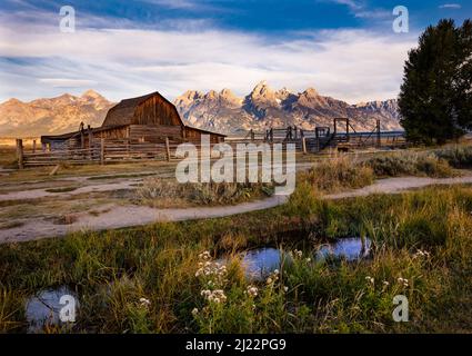 Molton Barn entlang der Mormon Row in der Nähe des Grand Tetons National Park Stockfoto