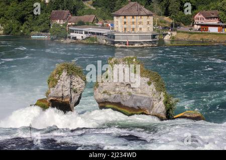 Rheinfall - der größte flache Wasserfall in Europa, Schweiz Stockfoto