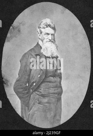 John Brown, John Brown (1800 – 1859), amerikanischer Führer der Abolitionisten. Zuerst erreichte er nationale Berühmtheit für seinen radikalen Abolitionismus und seine Kämpfe in Bleeding Kansas und wurde schließlich wegen einer gescheiterten Anstiftung zu einer Sklavenrebellion bei Harpers Ferry vor dem amerikanischen Bürgerkrieg gefangen genommen und hingerichtet. Brown war der führende Vertreter der Gewalt in der amerikanischen Abolitionisten-Bewegung: Stockfoto