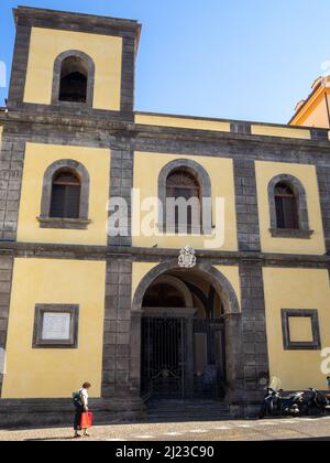 Fassade der Basilica di Sant'Antonino, Sorrento Stockfoto