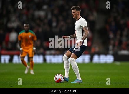 London, Großbritannien. 29. März 2022. Benjamin White (England) während des Internationalen Freundschaftsspiel zwischen England und der Elfenbeinküste im Wembley Stadium am 29. 2022. März in London, England. (Foto: Garry Bowden/phcimages.com) Kredit: PHC Images/Alamy Live News Stockfoto