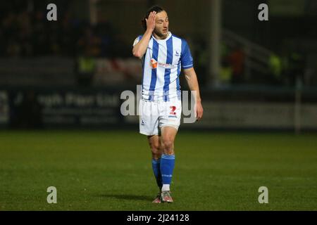 HARTLEPOOL, GROSSBRITANNIEN. MÄR 29. Jamie Sterry von Hartlepool United während des Spiels der Sky Bet League 2 zwischen Hartlepool United und Mansfield Town am Dienstag, 29.. März 2022, im Victoria Park, Hartlepool. (Kredit: Michael Driver | MI Nachrichten) Kredit: MI Nachrichten & Sport /Alamy Live Nachrichten Stockfoto