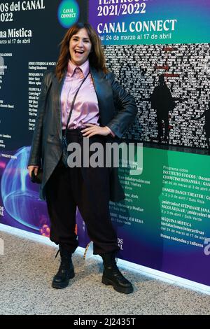 Madrid, Spanien. 29. März 2022. Melani Olivares nimmt an der Fotoausstellung „Canal Connect“ im El Canal Theatre in Madrid Teil. (Foto: Atilano Garcia/SOPA Images/Sipa USA) Quelle: SIPA USA/Alamy Live News Stockfoto