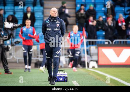 Oslo, Norwegen. 29. März 2022. Cheftrainer Staale Solbakken aus Norwegen beim Fußballfreundschaftsspiel zwischen Norwegen und Armenien im Ullevaal Stadion in Oslo. (Foto: Gonzales Photo/Alamy Live News Stockfoto