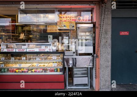 Seattle, USA. 29. März 2022. Pike Place Market Essen. Stockfoto