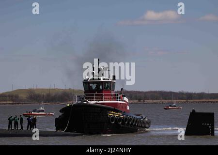 Wilmington, DE, USA. 29. März 2022. Das U-Boot der Virginia-Klasse USS Delaware kommt am Dienstag, den 29. März 2022, im Hafen von Wilmington in Wilmington, DE, an. (Bild: © Saquan Stimpson/ZUMA Press Wire) Stockfoto