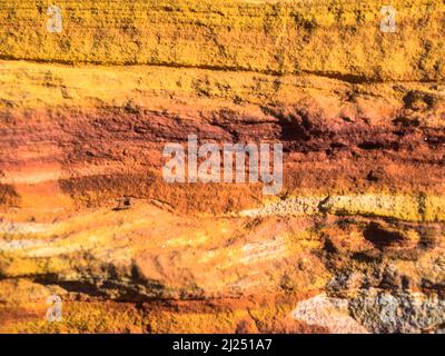 Nahaufnahme der Sandsteinfelsenschichten am Gantheaume Point, Broome, Western Australia Stockfoto