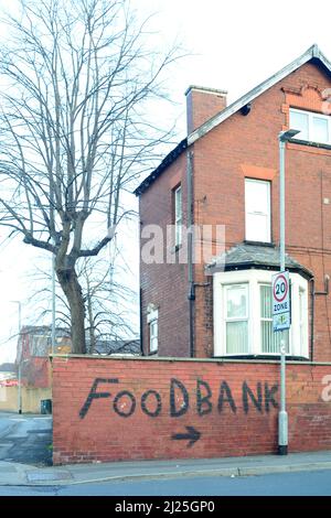 melden Sie sich bei der Lebensmittelbank in leeds yorkshire vereinigtes Königreich an Stockfoto