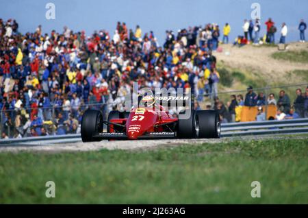 Michele Alboreto (ITA) Ferrari 156/85 Stockfoto