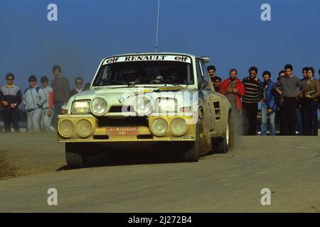 Carlos Sainz (ESP) Antonio Boto (ESP) Renault Maxi 5 Turbo GRB 2. Position Stockfoto