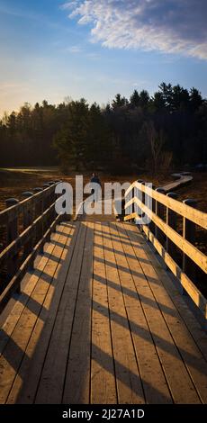 Ein morgendlicher Spaziergang, gute Bewegung, um gesund zu bleiben Stockfoto