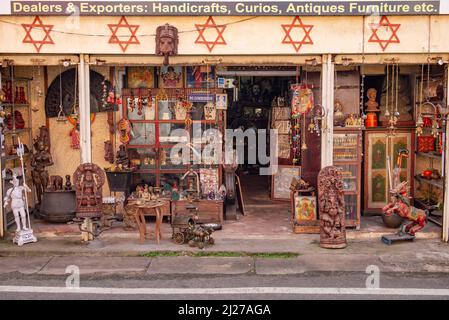 Kochi, Indien - 16. Januar 2017: Heritage Art Store und historischer Ort in Mattancherry District, Cochin. Reiseziele in Kerala Stockfoto