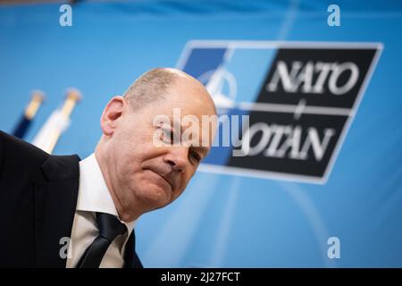 Bruselas, Belgien. 24. März 2022. Bundeskanzler Olaf Scholz im NATO-Hauptquartier in Brüssel. Quelle: Michael Kappeler/dpa/Alamy Live News Stockfoto