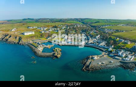 Luftaufnahme des Dorfes Portpatrick in Dumfries und Galloway, Schottland, Großbritannien Stockfoto