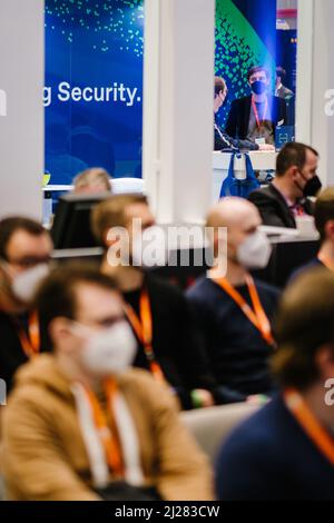 Hannover, Deutschland. 30. März 2022. „Sicherheit“ steht auf einem Stand auf der IT-Sicherheitsmesse secIT by Heise. Quelle: Ole Spata/dpa/Alamy Live News Stockfoto