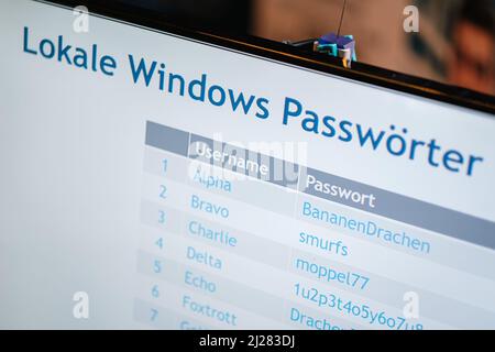 Hannover, Deutschland. 30. März 2022. „Local Windows Passwords“ steht auf einem Stand auf der IT-Sicherheitsmesse secIT by Heise. Quelle: Ole Spata/dpa/Alamy Live News Stockfoto