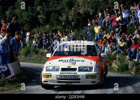 Carlos Sainz (ESP) Antonio Boto (ESP) Ford Sierra RS Cosworth GRA Marlboro Rally Team Stockfoto