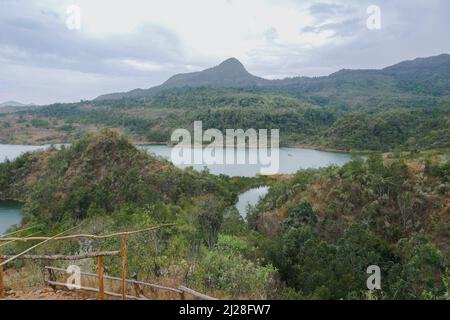 Blick auf den Kirandich-Staudamm in Baringo, Kenia Stockfoto