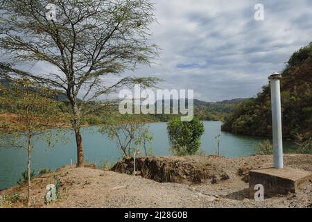 Blick auf den Kirandich-Staudamm in Baringo, Kenia Stockfoto