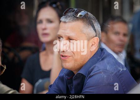 2015-06-27 14:12:34 NLD/Amsterdam/20150627 -Martin Kok op het terras, netherlands Out - belgium Out Credit: ANP/Alamy Live News Stockfoto