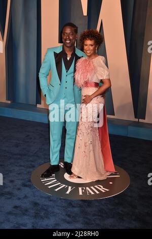 LOS ANGELES, KALIFORNIEN - 27. März: Sterling K. Brown und Ryan Michelle baden bei der Vanity Fair Oscar Party, die von Radhika Jones moderiert wird Stockfoto