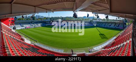 Wiesbaden, 3. September 2021: Die Brita Arena ist das Heimstadion des Fußballteams SV Wehen Wiesbaden, der in der Profiliga spielt Stockfoto