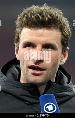Amsterdam, Niederlande. 29. März 2022. Fußball: Nationalspieler, Niederlande - Deutschland, Johann Cruyff Arena. Thomas Müller aus Deutschland gibt ein Interview. Quelle: Federico Gambarini/dpa/Alamy Live News Stockfoto