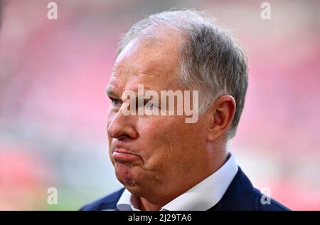 Geschäftsführer Sport Stefan Reuter FC Augsburg FCA, Portrait, Mercedes-Benz Arena, Stuttgart, Baden-Württemberg, Deutschland Stockfoto