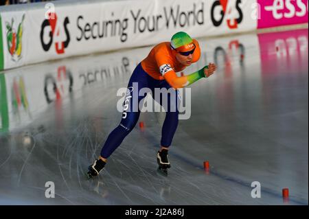 Diane Valkenburg im Wettbewerb um die Niederlande bei den Essent European Speed Skating Championships 2012, City Park Ice Rink, Budapest, Ungarn Stockfoto