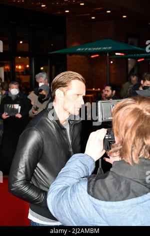 Alexander Skarsgard bei der Premiere des Kinofilms 'The Northman' in der Astor Film Lounge. Hamburg, 30.03.2022 Stockfoto