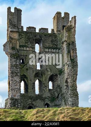 Helmsley Castle (Hamlake) ist ein mittelalterliches Schloss in der Marktstadt Helmsley in Ryedale im North York Moors National Park, North Yo Stockfoto