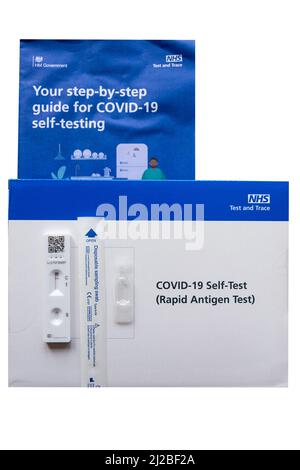 NHS Test und Trace Covid Lateral Flow Selbsttest-Kit Stockfoto