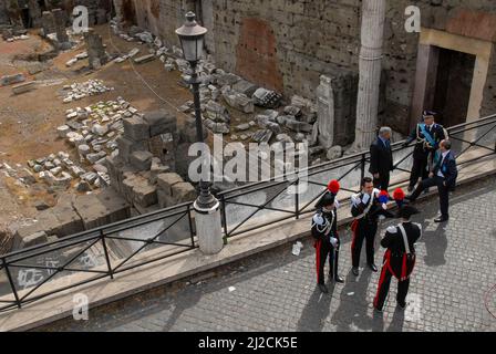 Roma, Italia 02/06/2006: parata per la Festa della Repubblica - Parade im Fori Imperiali am 2. Juni 2014 im Rahmen der Feierlichkeiten zum Tag der Italienischen Republik. ©Andrea Sabbadini Stockfoto